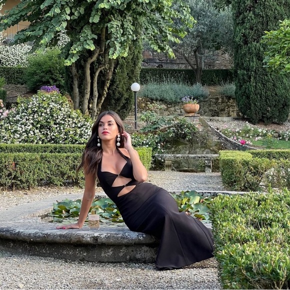 BLOGGERS FAV ZARA NEW CUT OUT BUCKLED HALTER DRESS - Picture 11 of 17